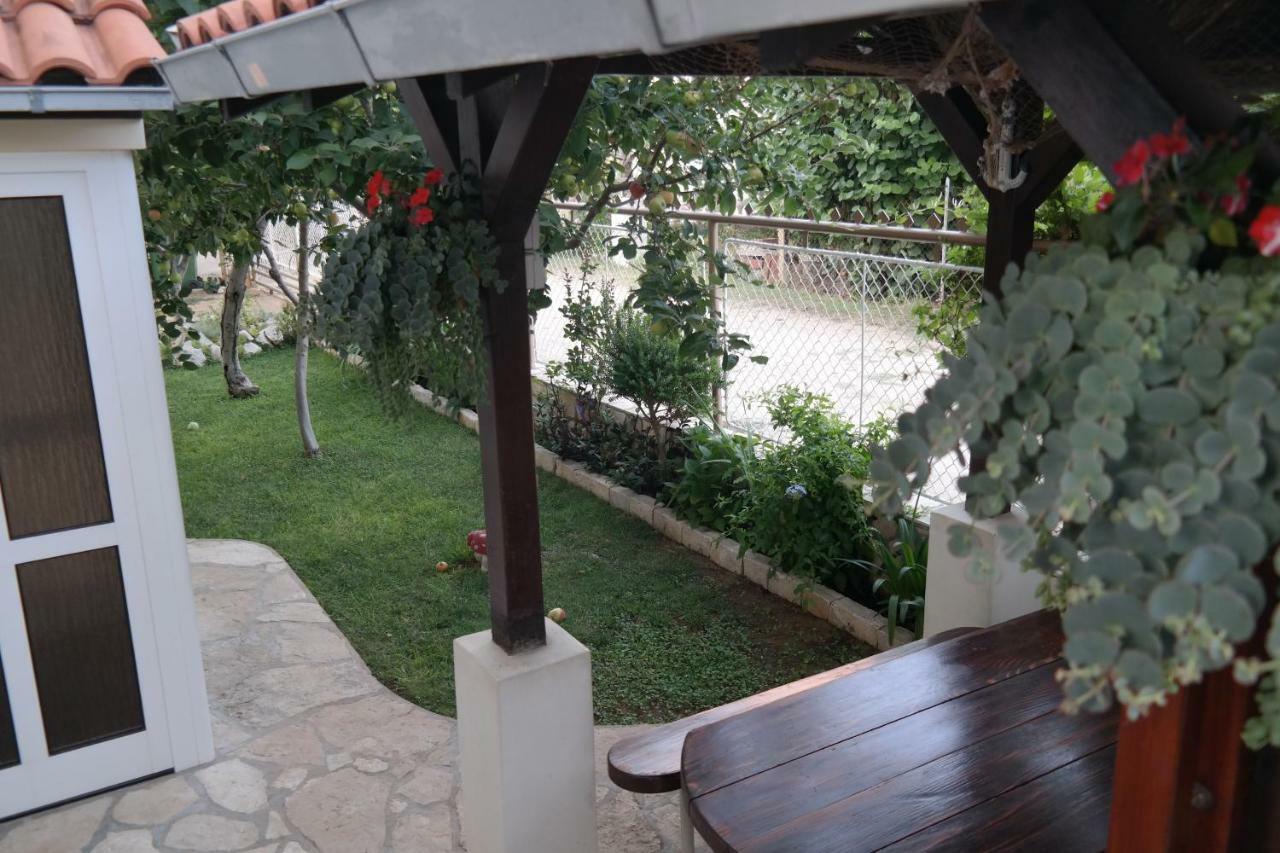 Apartments Biskup Privlaka  Zewnętrze zdjęcie
